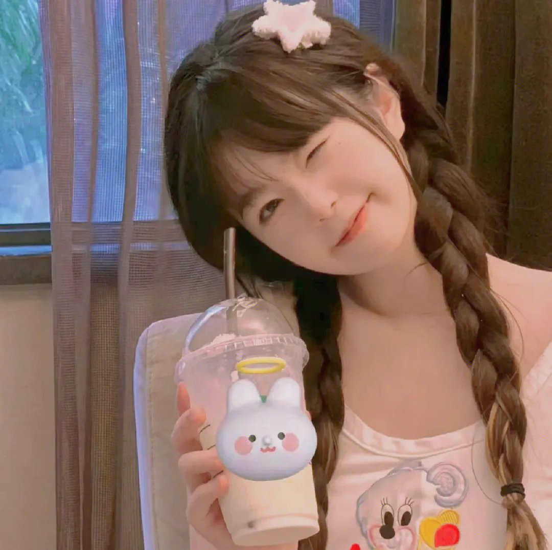 她家少年权倾朝野